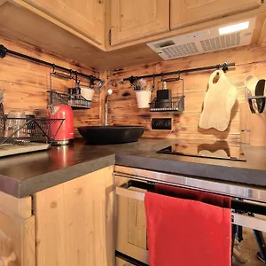 https://le-mazot-de-la-fis.hotels-rhonealpes.com
